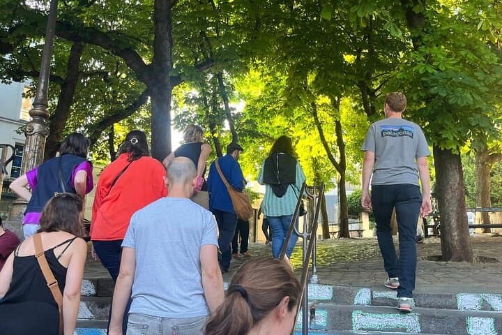 A stroll with the impressionists in Montmartre 14