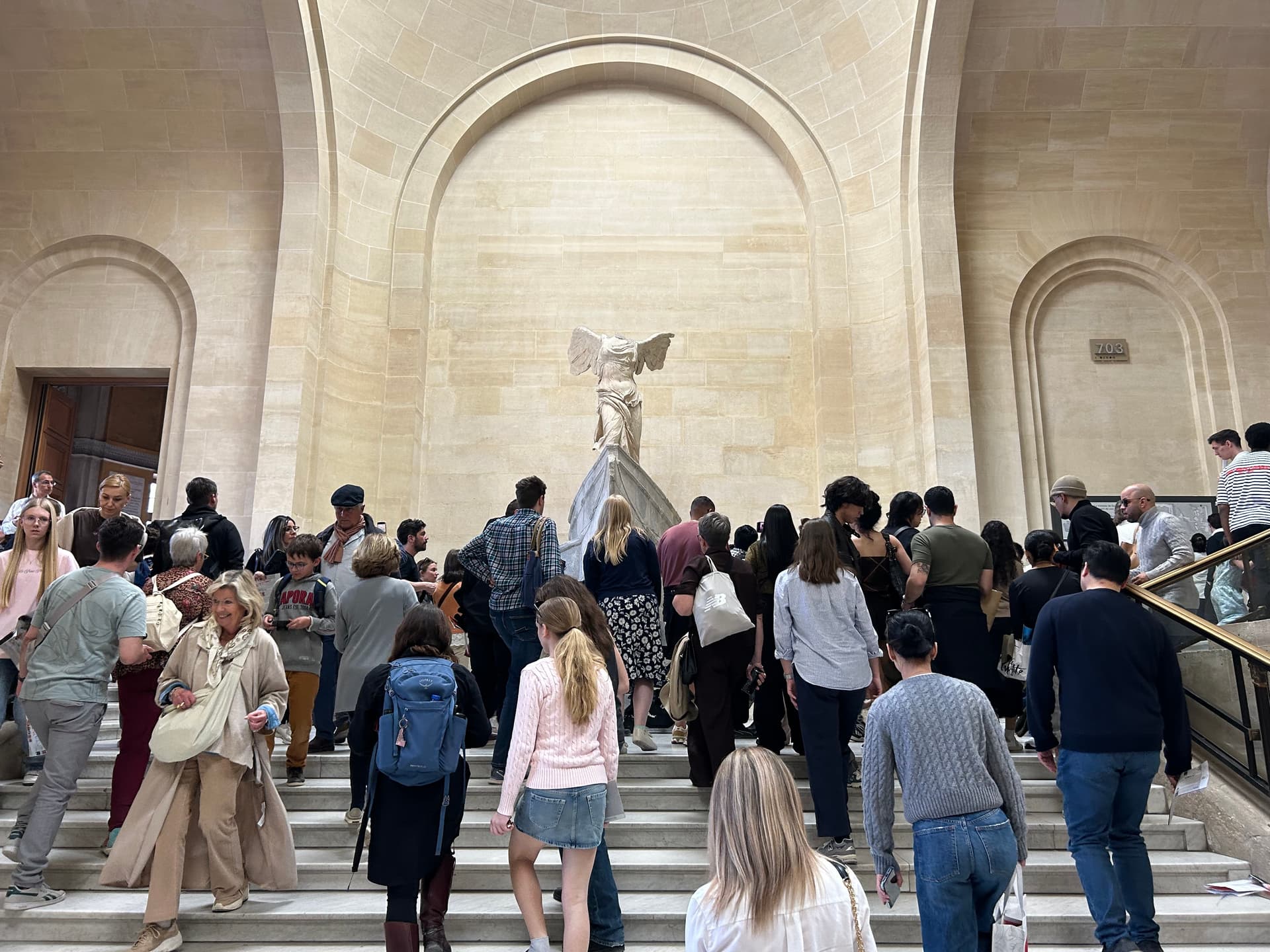Paris: Louvre Museum Semi-Private Tour | Skip the Line | Max 6 12