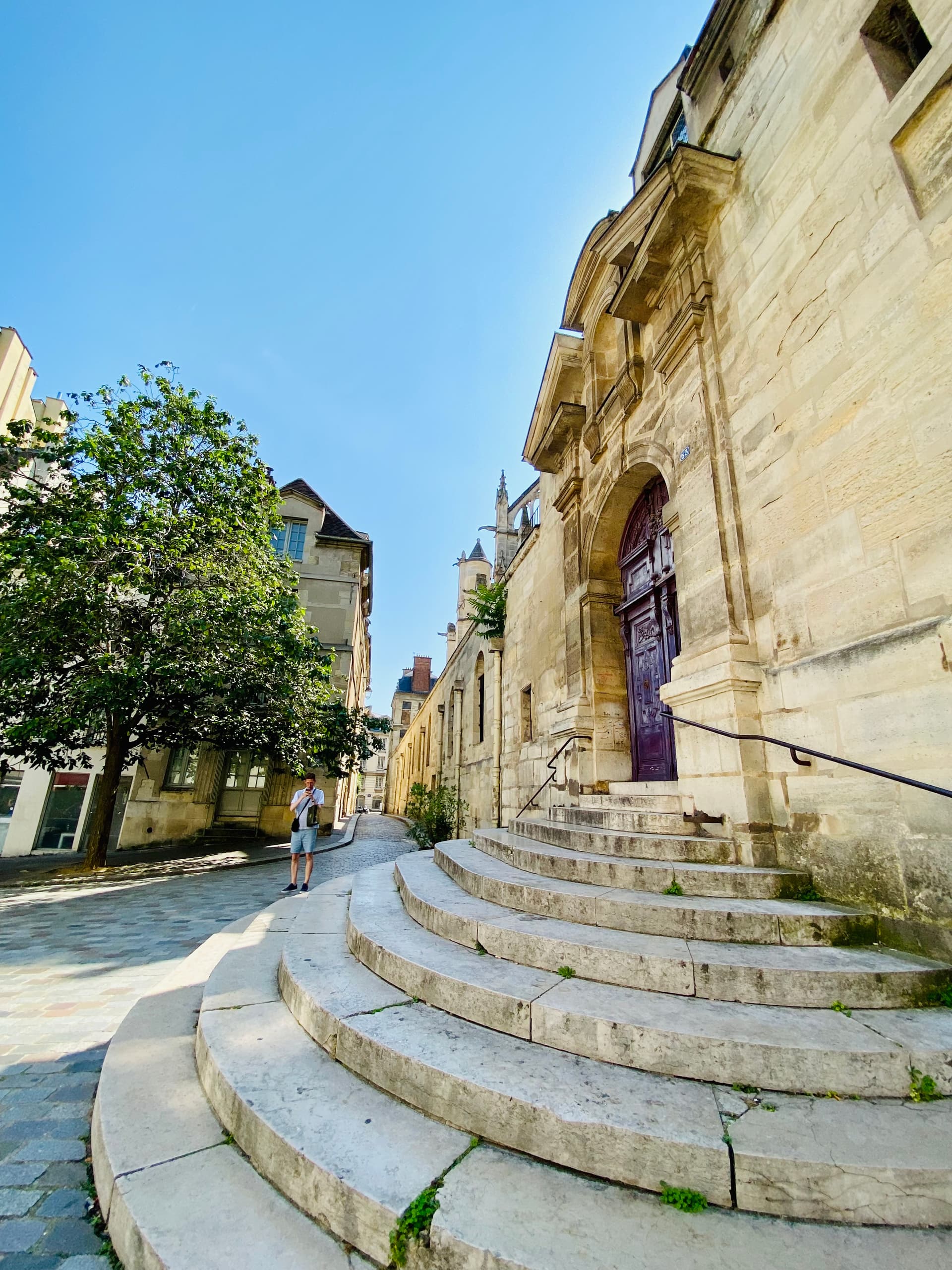 Latin Quarter: Off the Beaten Track 1