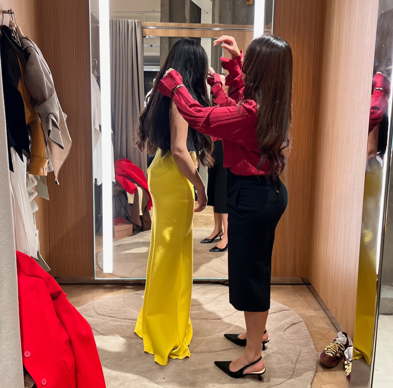 Private Personal Shopping experience in Paris with Hotel pickup/drop off 5