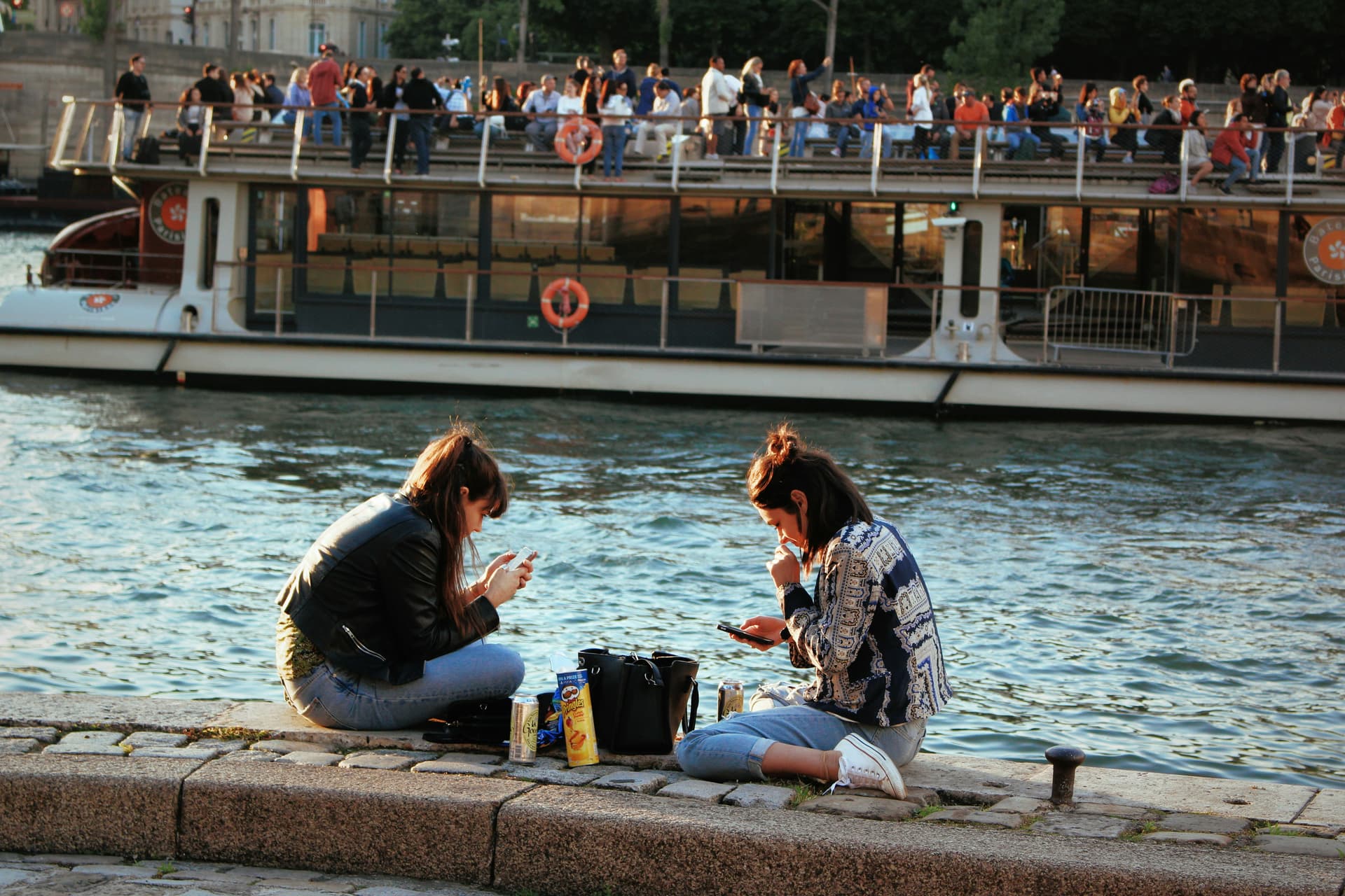 Paris: Eiffel Tower Summit Tour & Seine River Cruise | Small Group 4