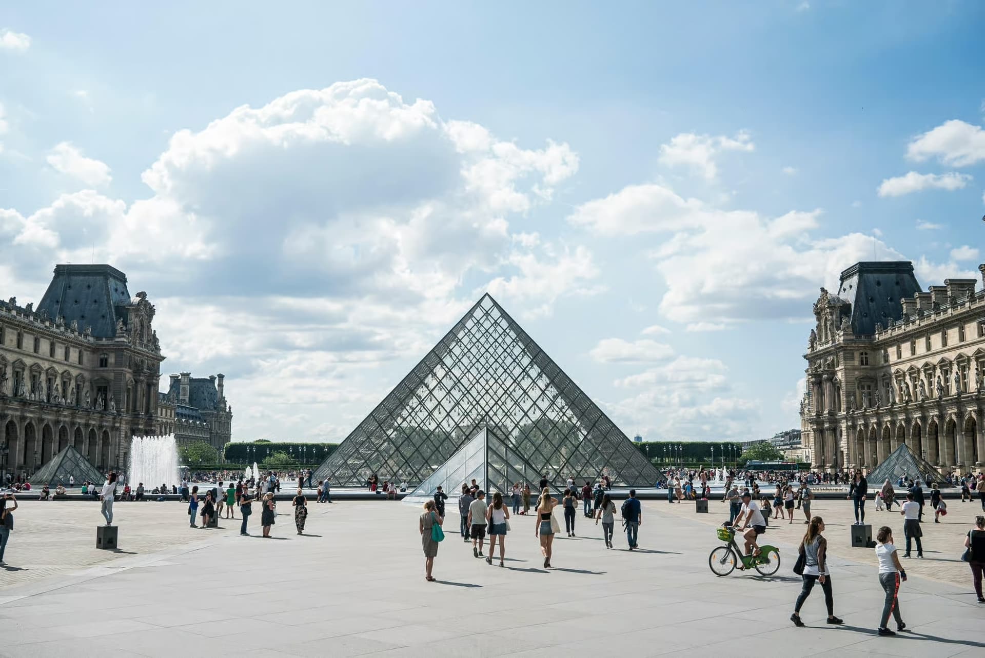 Paris: Louvre Museum Semi-Private Tour | Skip the Line | Max 6 11