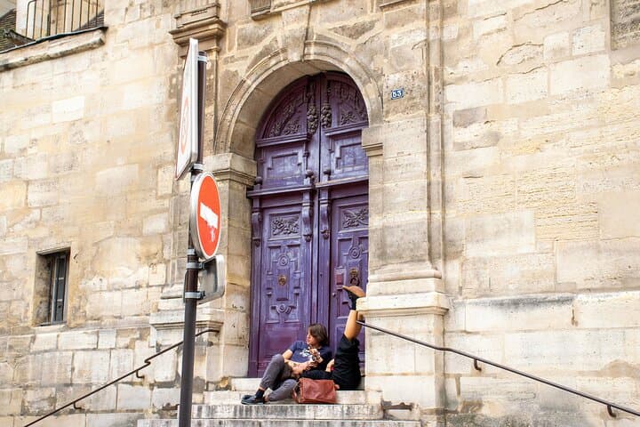 Paris Private Custom Tour: Half-Day Experience with a Local Guide 4
