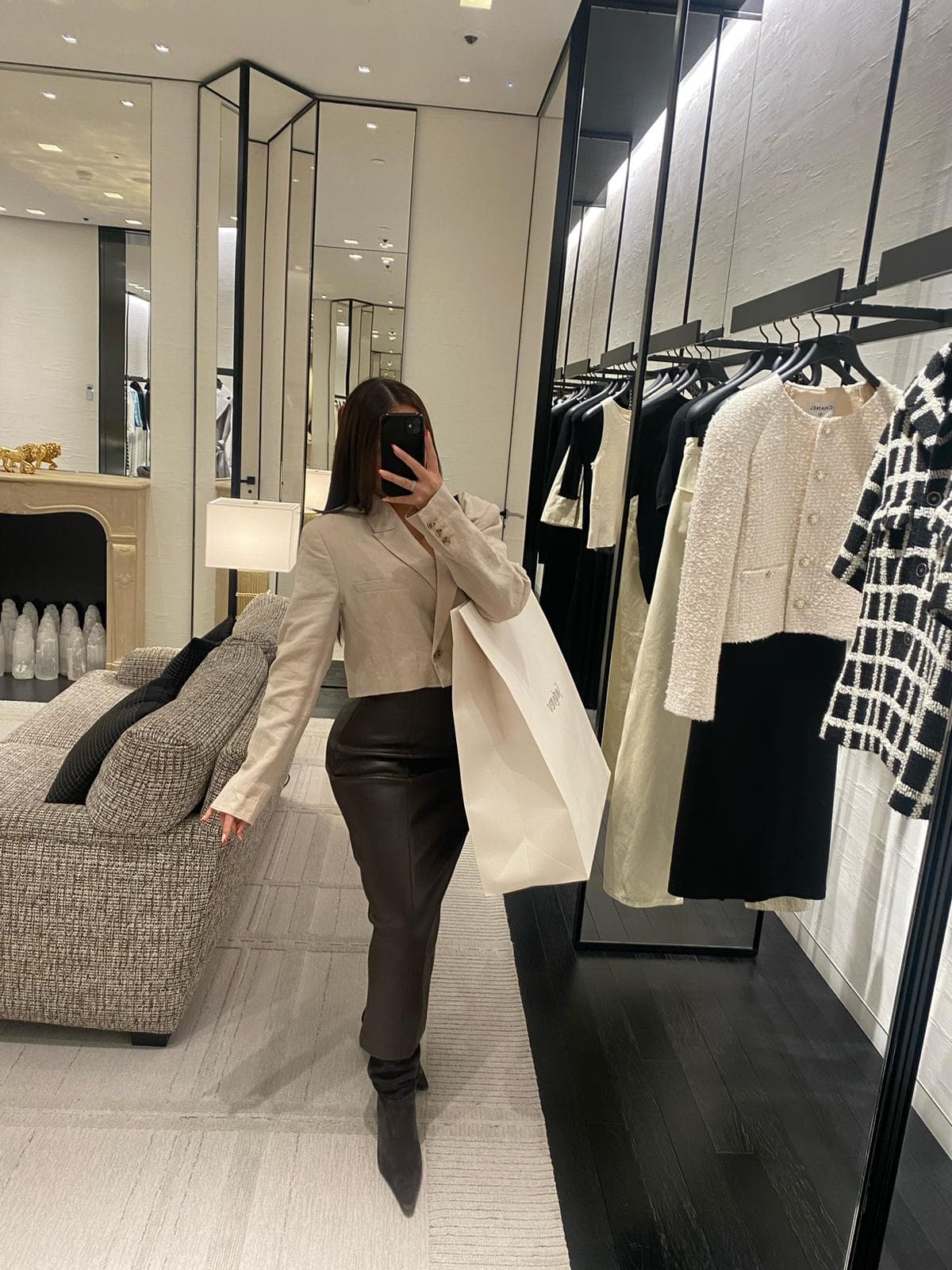 Private Styling Suite Paris: Private Personal Shopping Experience 2