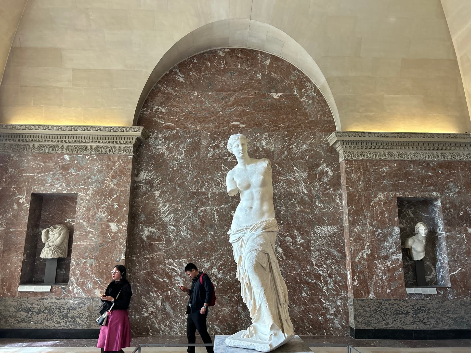 Paris: Louvre Museum Semi-Private Tour | Skip the Line | Max 6 13