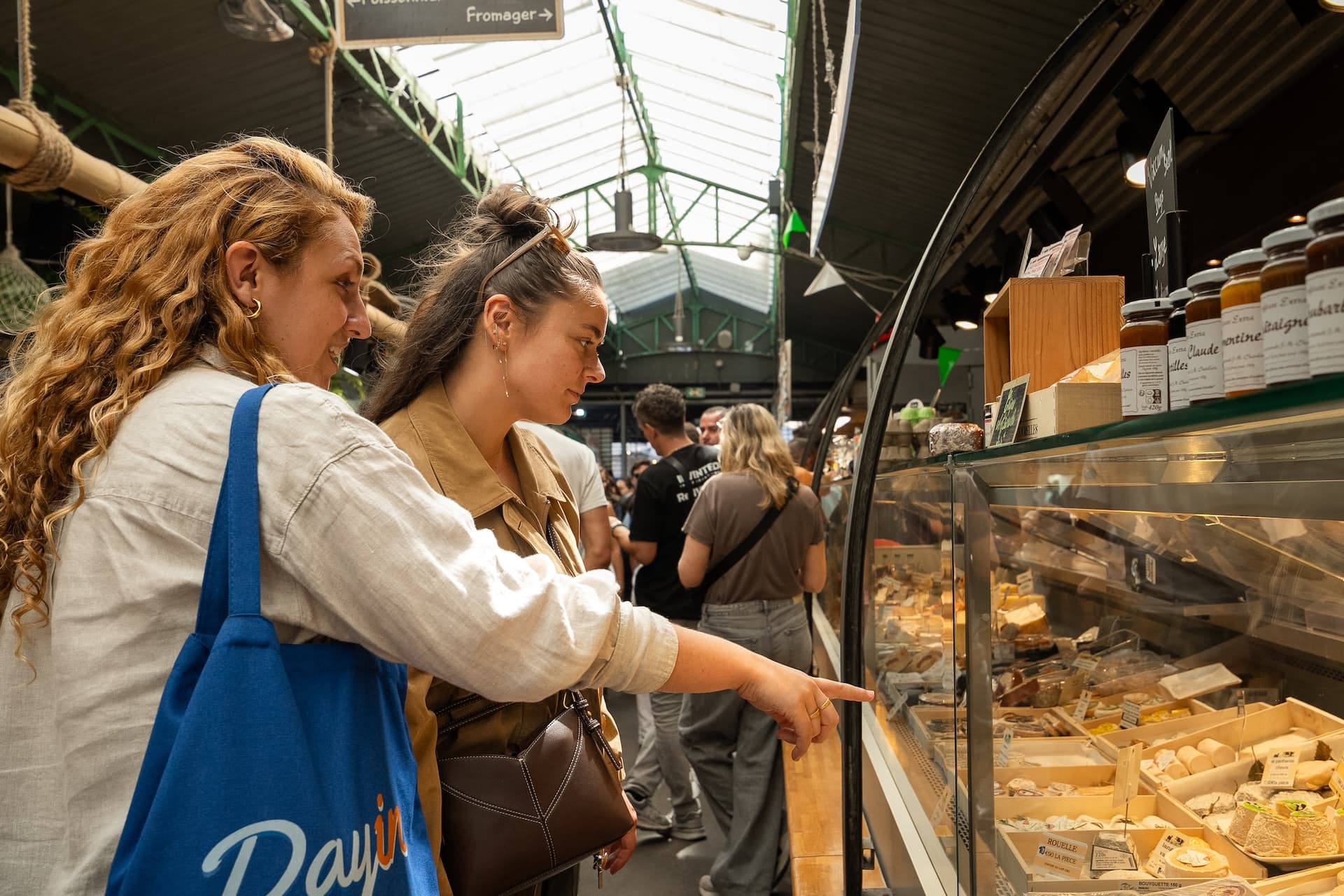 Paris Le Marais Walking Tour: An Incredible History - Small Group 5