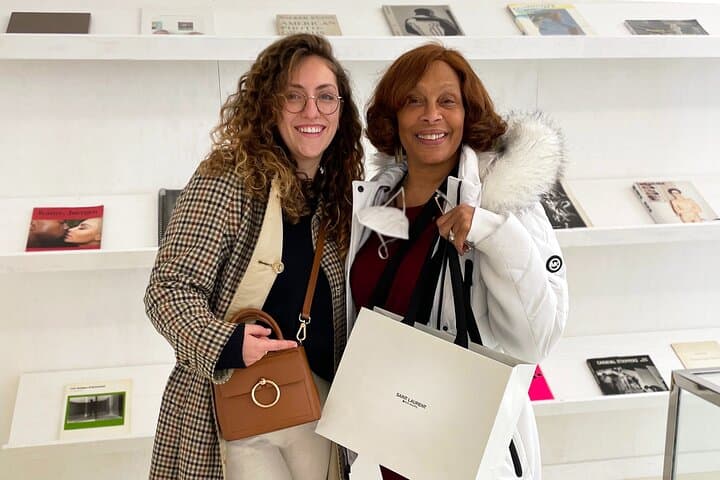 Paris Private Shopping Spree & Walking Tour with a Local Guide 3