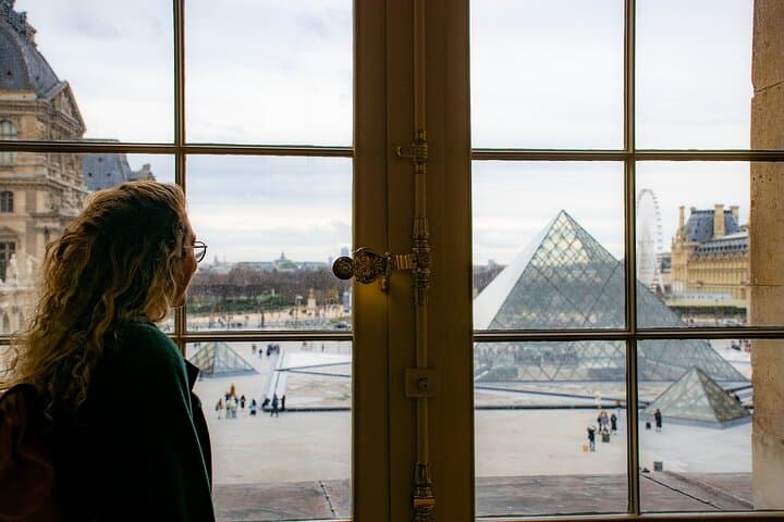 Private Louvre Tour – The Essentials and More with Expert Guide 6