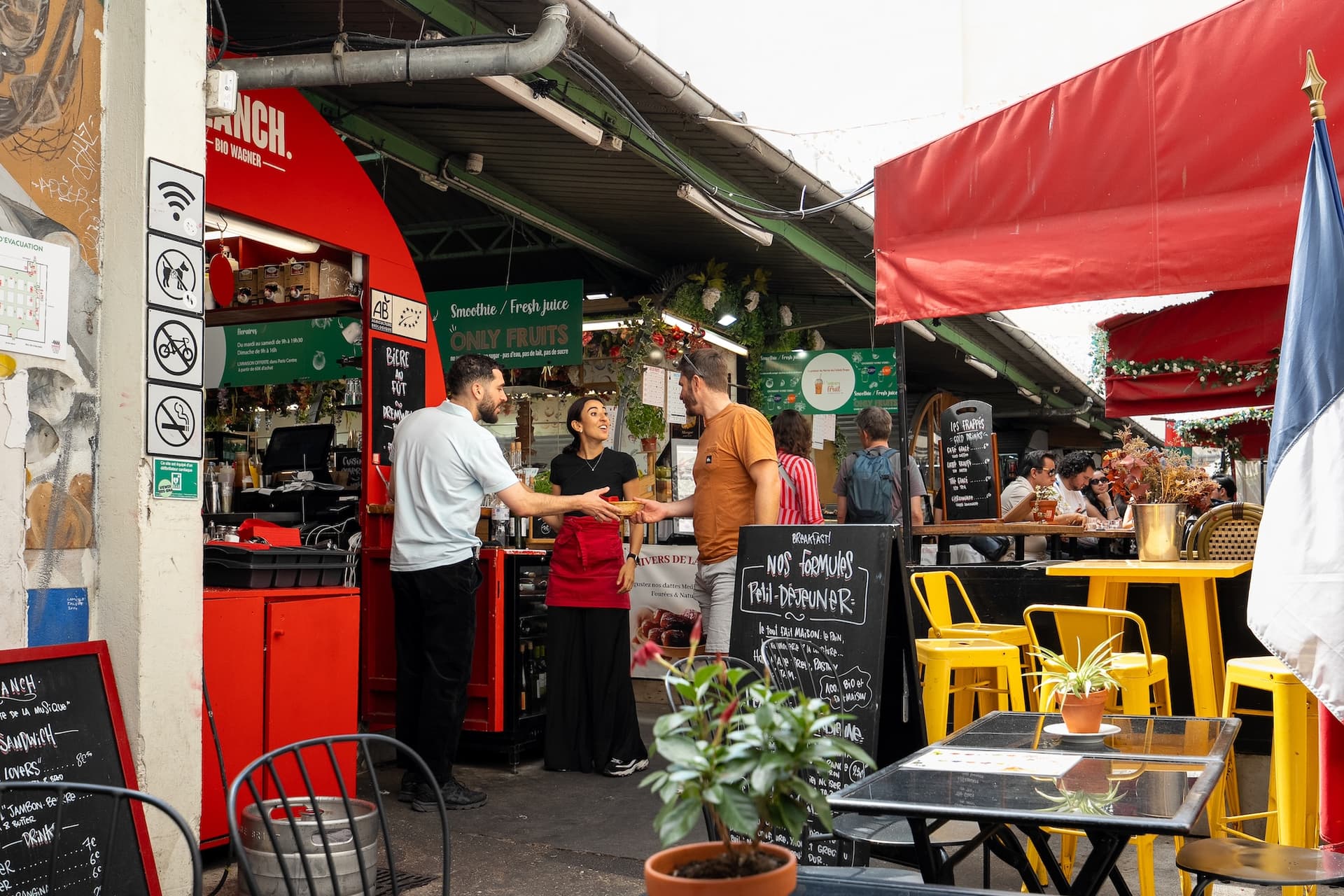 Paris Le Marais Walking Tour: An Incredible History - Small Group 3