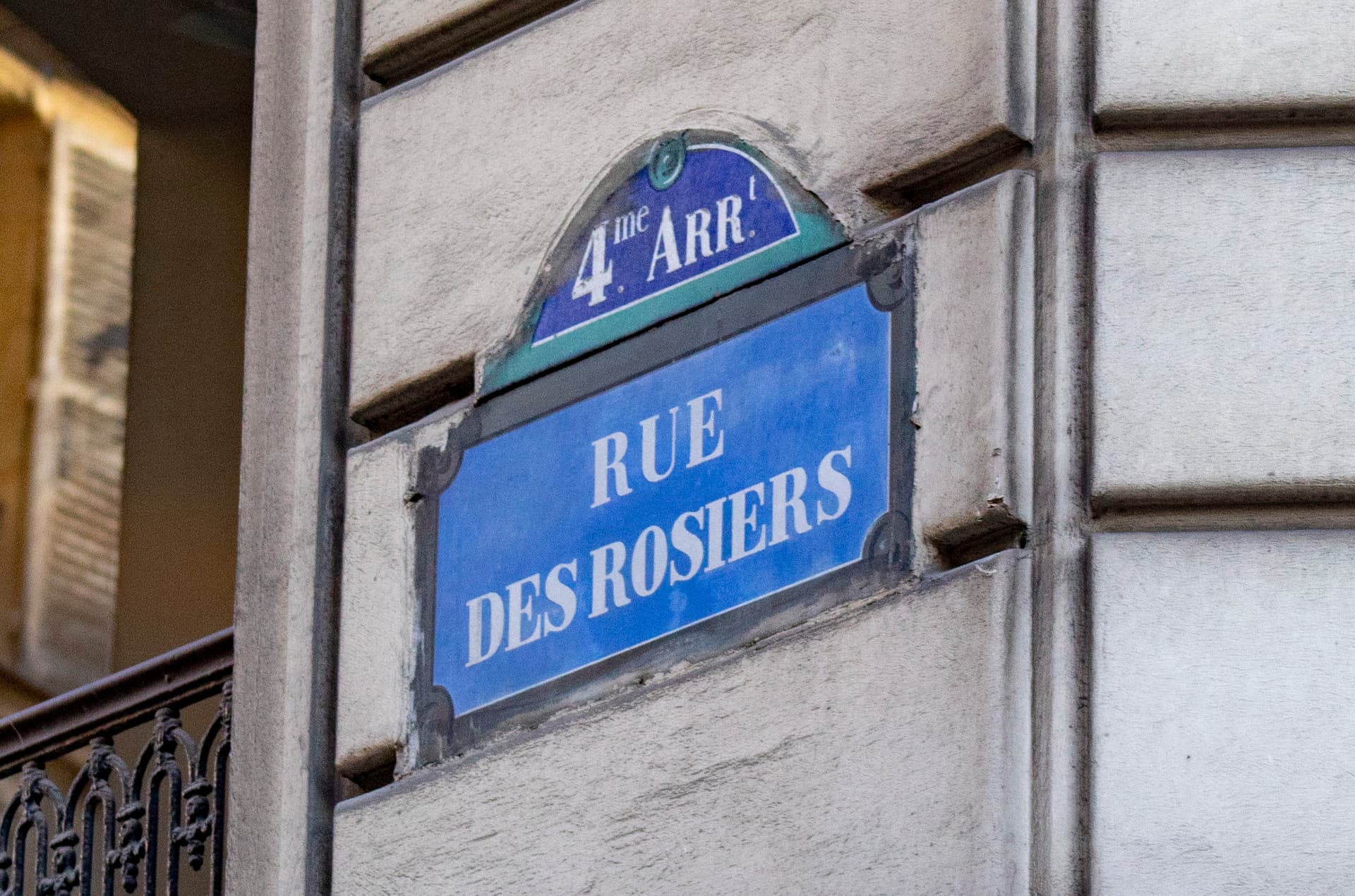 Paris Le Marais Walking Tour: An Incredible History - Small Group 17