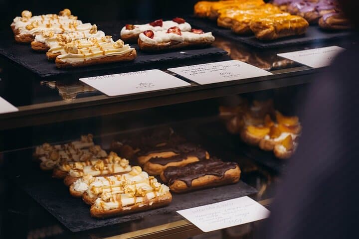 Paris: Pastry Food Tour of French Sweet and Desserts 9