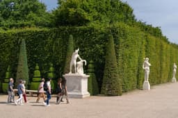 Versailles Palace & Gardens Half day guided tour