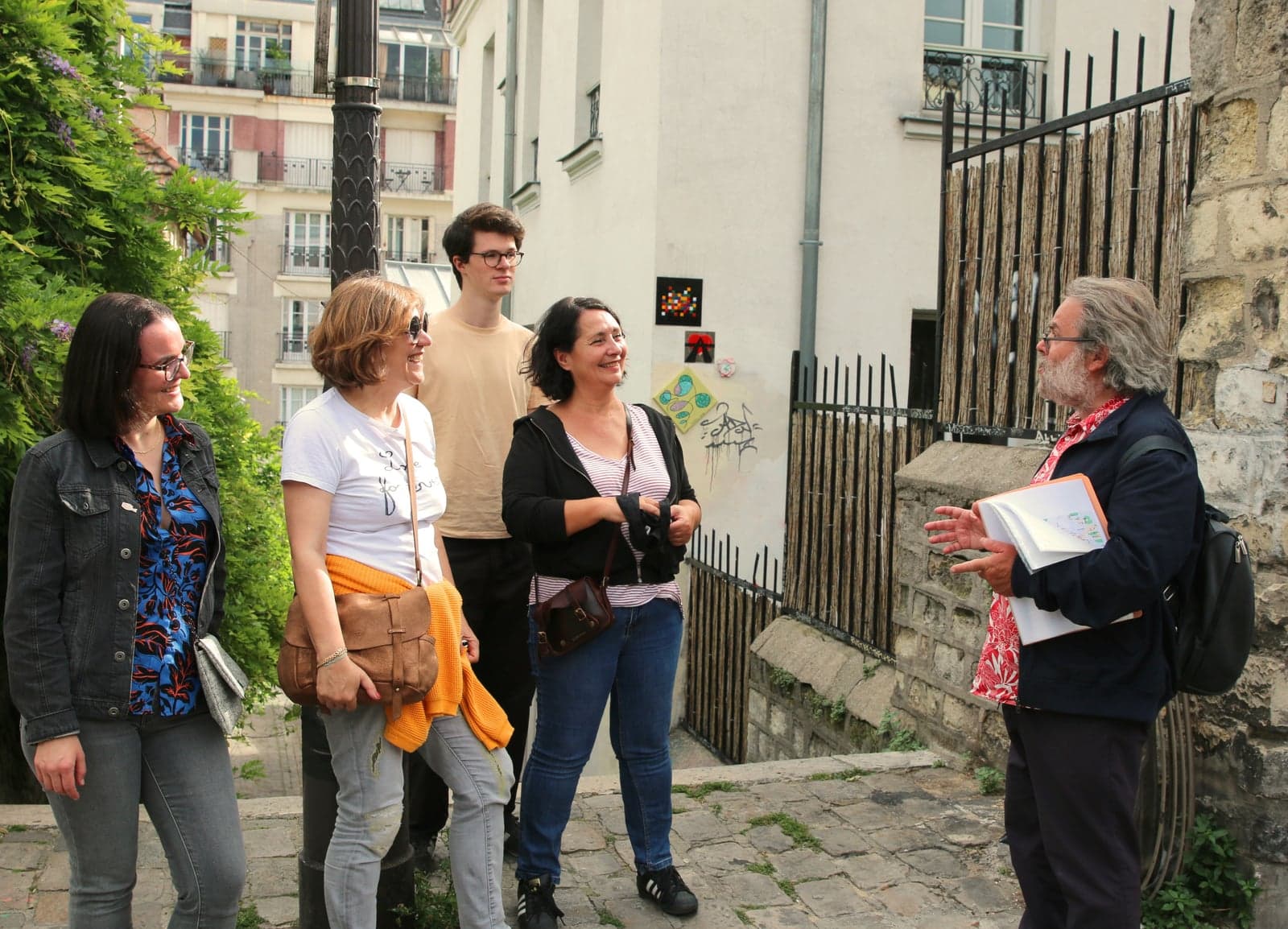 Discover Parisian Street Art in Montmartre with a Local Street Artist Guide 1